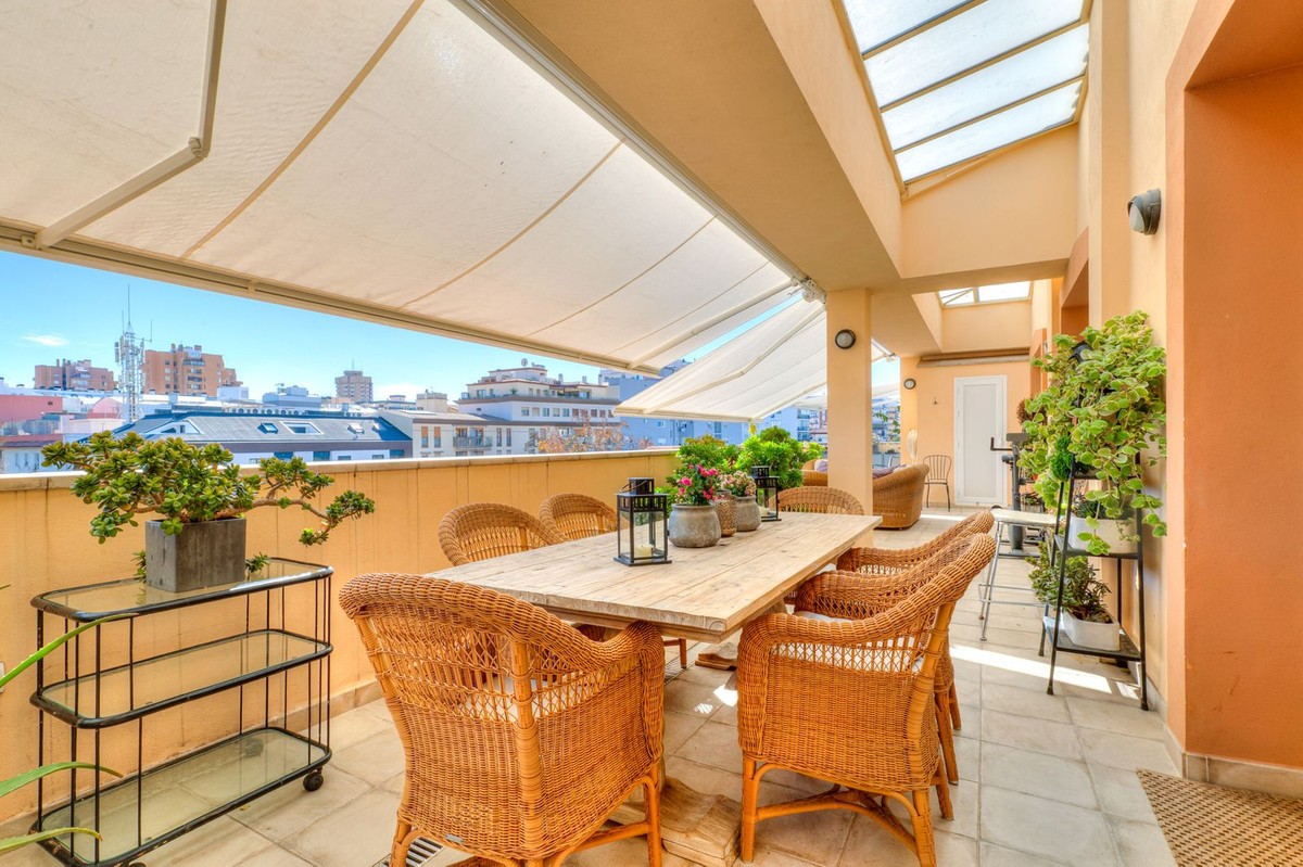 Penthouse te koop in Fuengirola | 4 slaapkamers H5371645