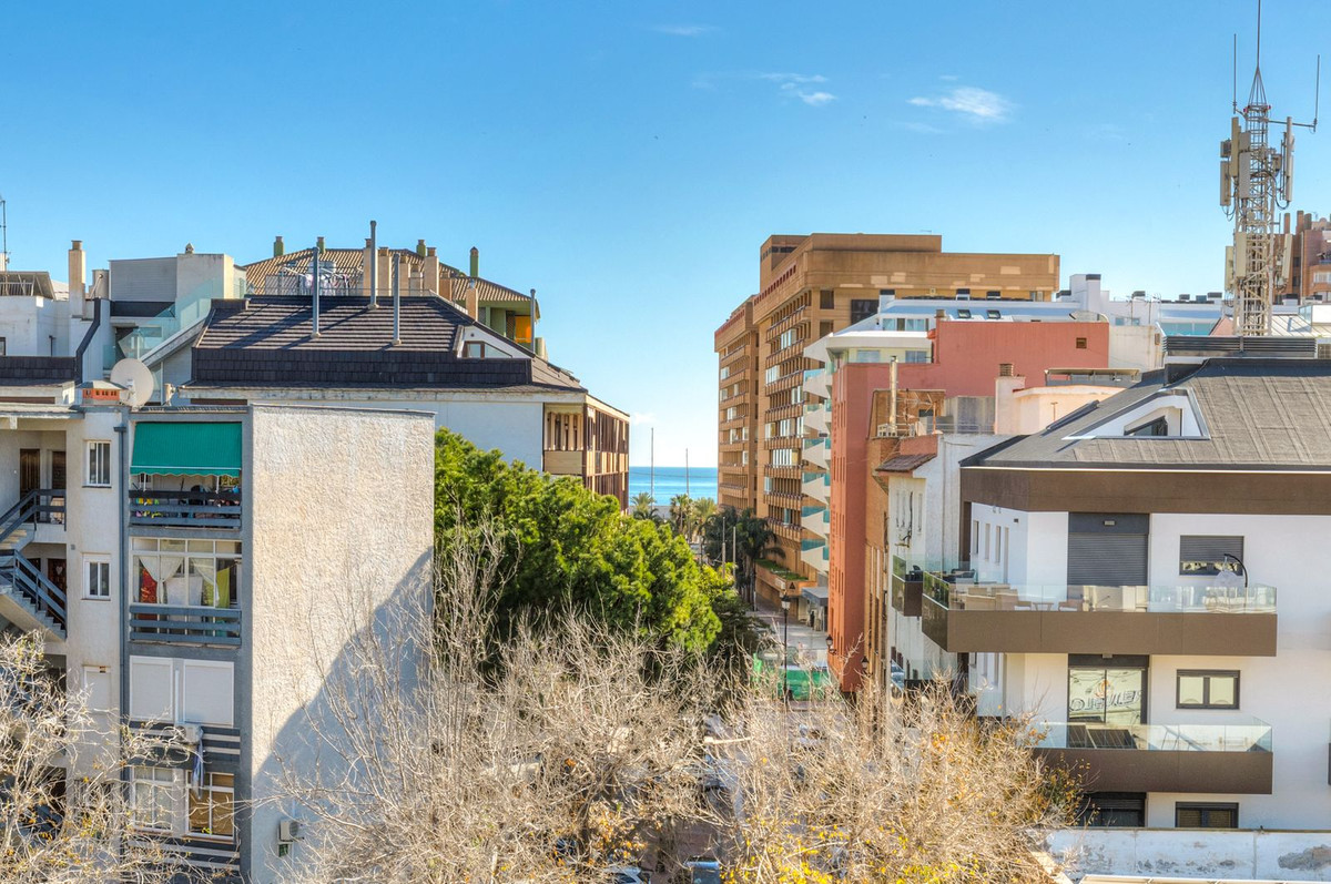 Penthouse te koop in Fuengirola | 4 slaapkamers H5371645