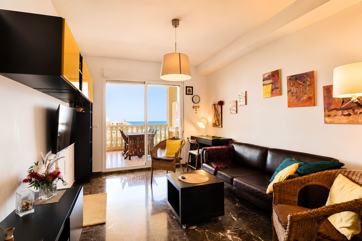 Appartement te koop in Fuengirola | 2 slaapkamers H5371759