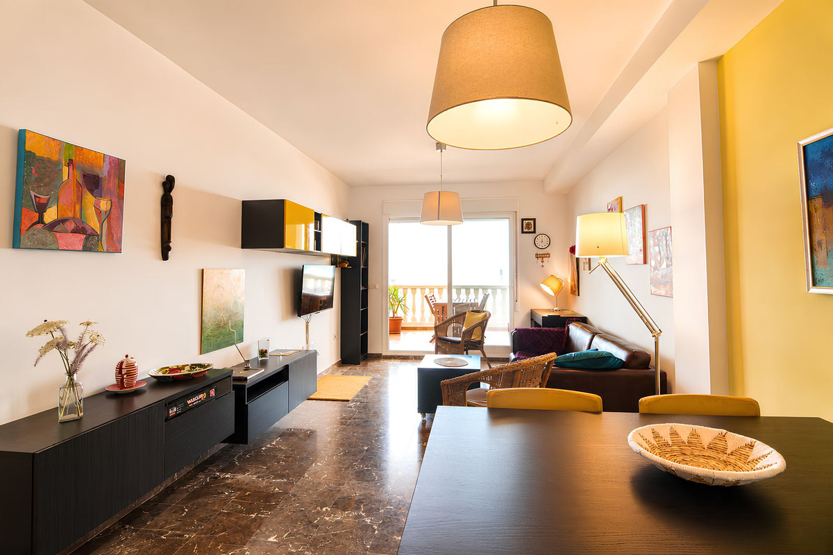 Appartement te koop in Fuengirola | 2 slaapkamers H5371759