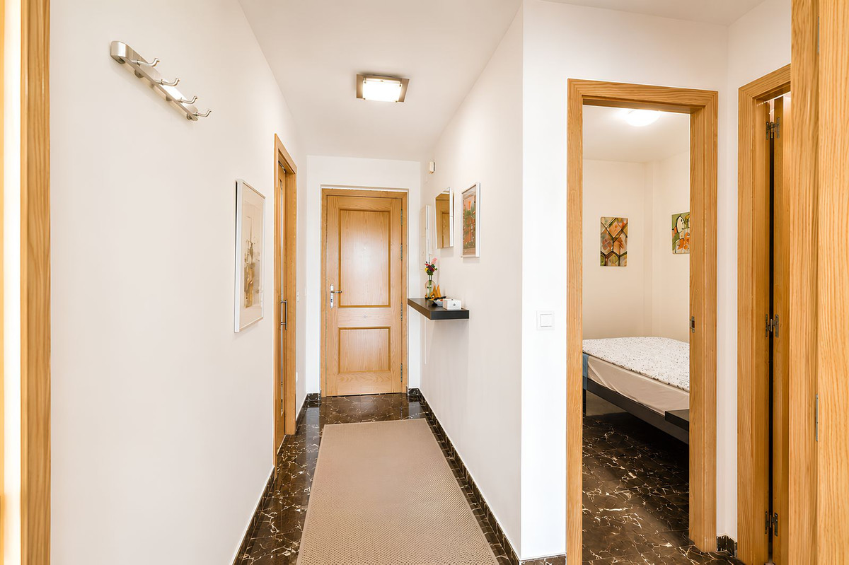 Appartement te koop in Fuengirola | 2 slaapkamers H5371759
