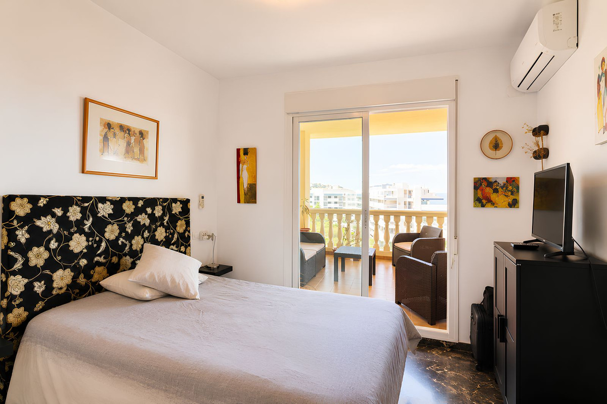 Appartement te koop in Fuengirola | 2 slaapkamers H5371759