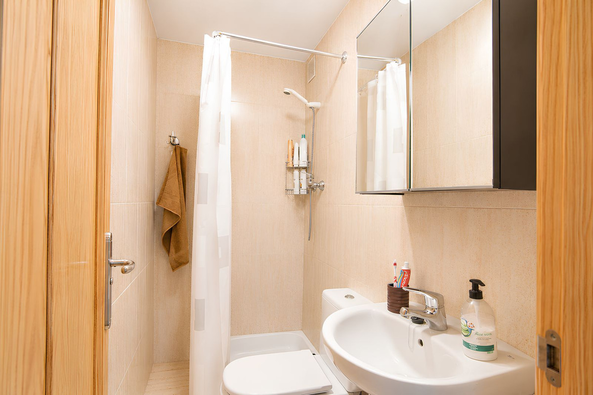 Appartement te koop in Fuengirola | 2 slaapkamers H5371759