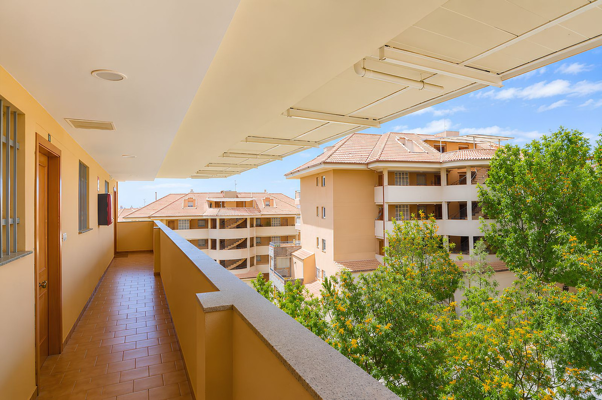 Appartement te koop in Fuengirola | 2 slaapkamers H5371759