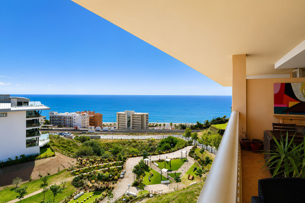 Appartement te koop in Fuengirola | 2 slaapkamers H5371759