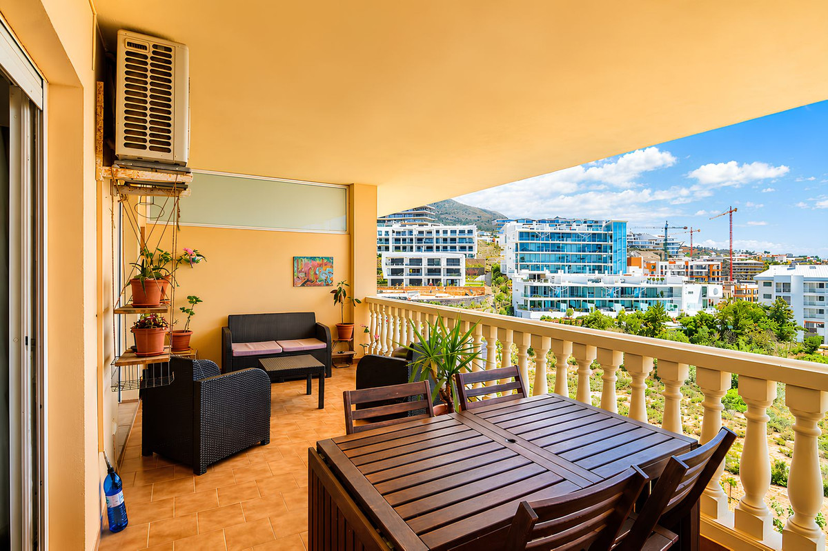 Appartement te koop in Fuengirola | 2 slaapkamers H5371759