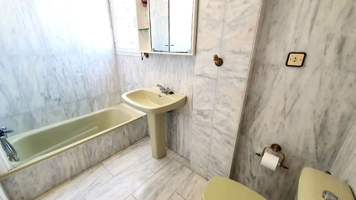 Appartement te koop in Fuengirola | 3 slaapkamers H5372815