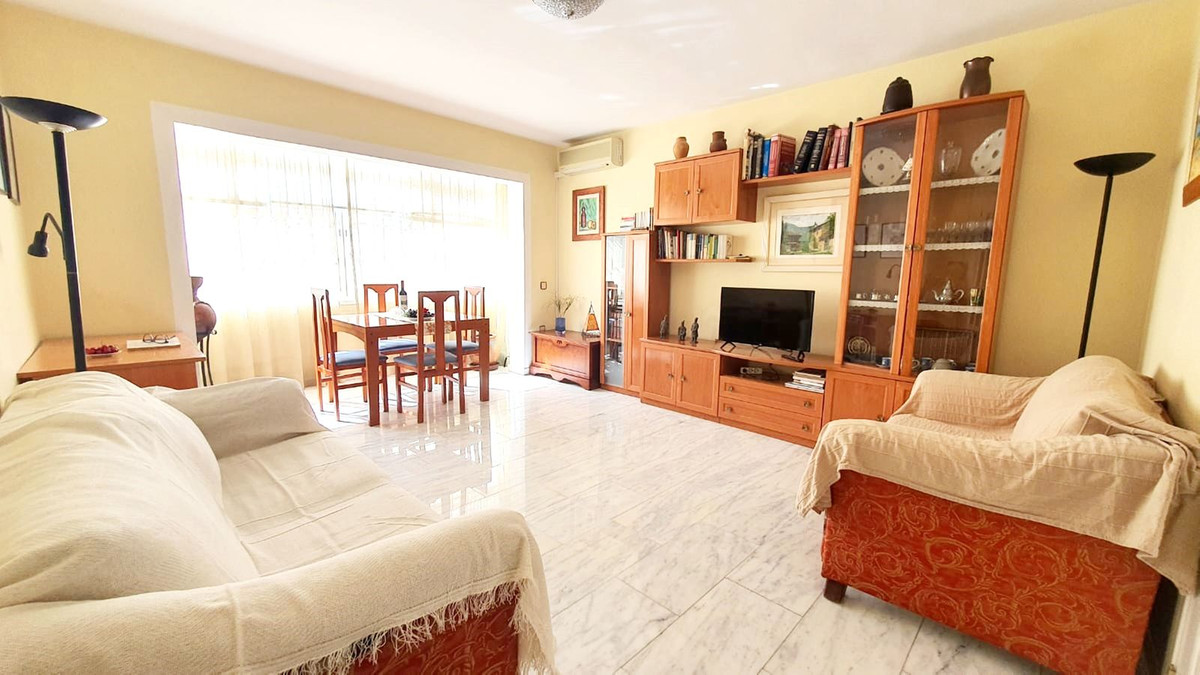 Appartement te koop in Fuengirola | 3 slaapkamers H5372815