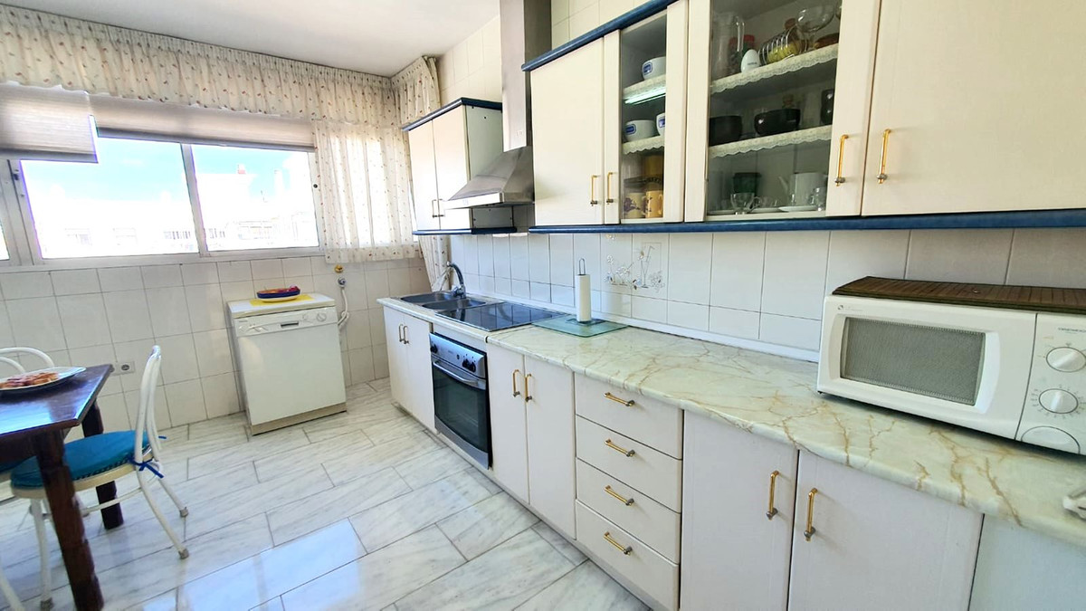 Appartement te koop in Fuengirola | 3 slaapkamers H5372815