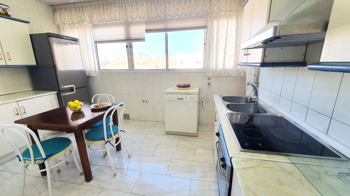 Appartement te koop in Fuengirola | 3 slaapkamers H5372815