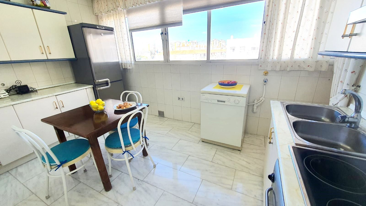 Appartement te koop in Fuengirola | 3 slaapkamers H5372815