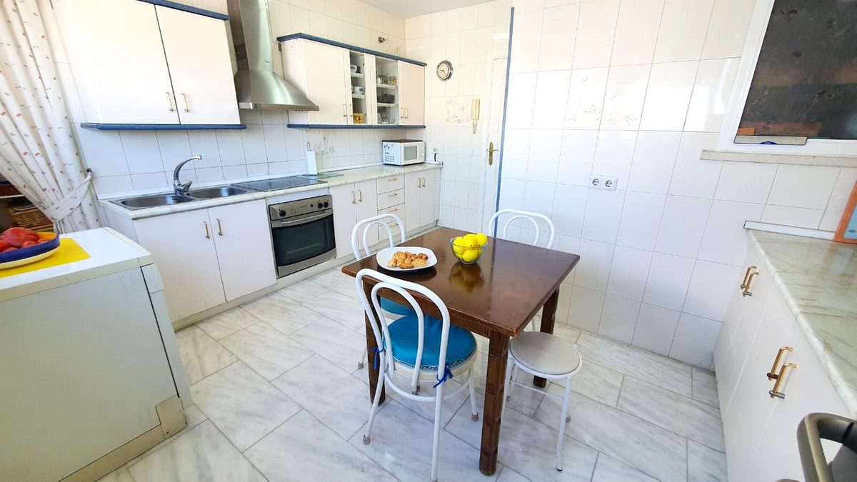 Appartement te koop in Fuengirola | 3 slaapkamers H5372815