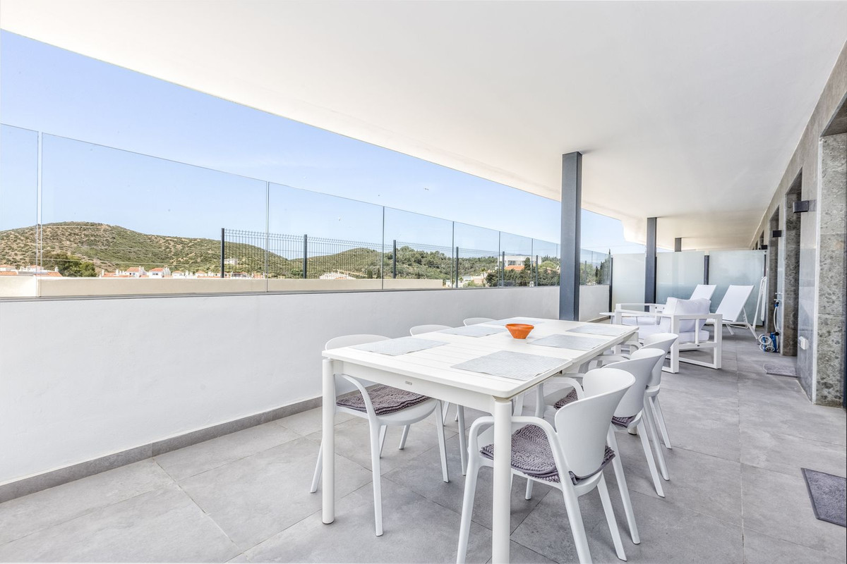 Appartement te koop in Fuengirola | 2 slaapkamers H5372857