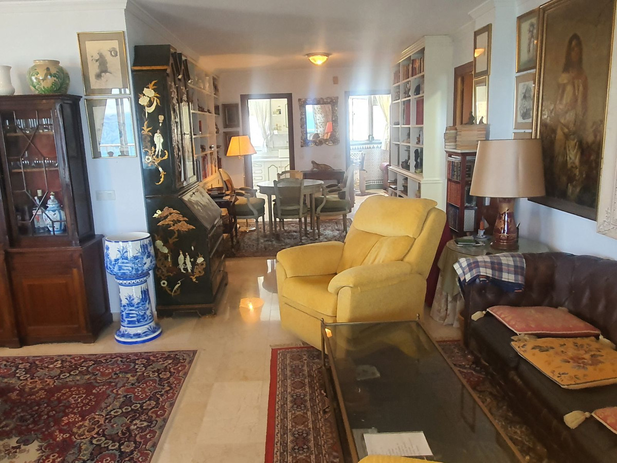 Appartement te koop in Fuengirola | 3 slaapkamers H5372995