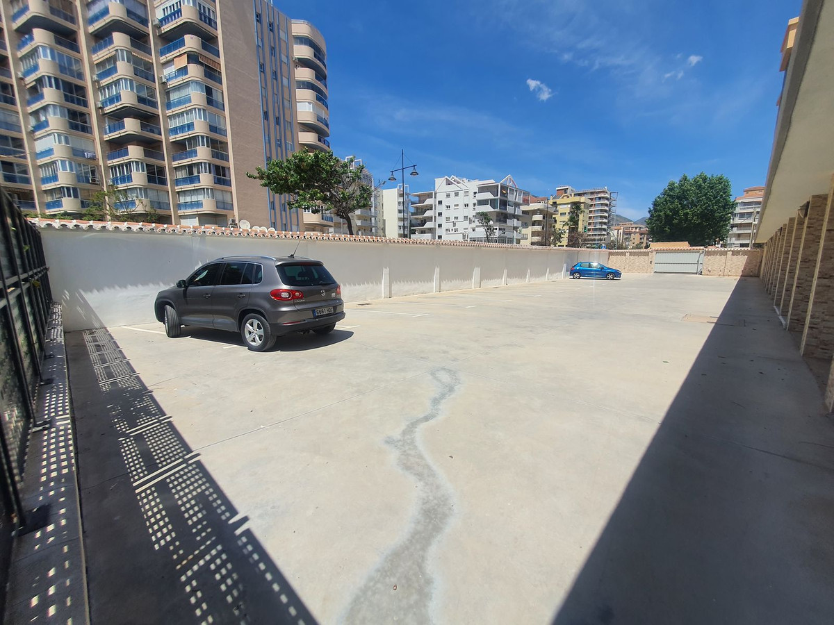 Appartement te koop in Fuengirola | 3 slaapkamers H5372995