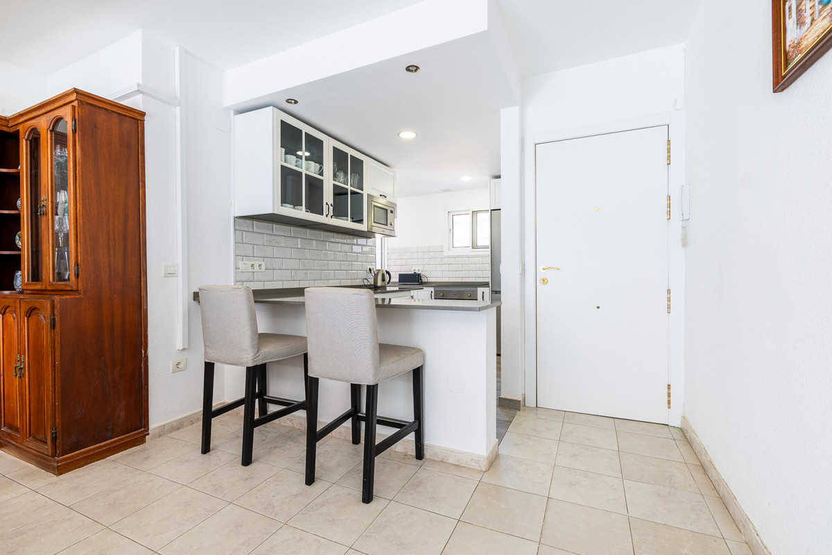 Appartement te koop in Fuengirola | 2 slaapkamers H5373685