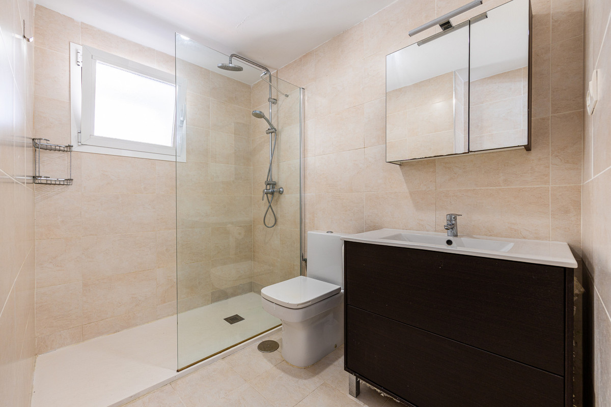 Appartement te koop in Fuengirola | 2 slaapkamers H5373685