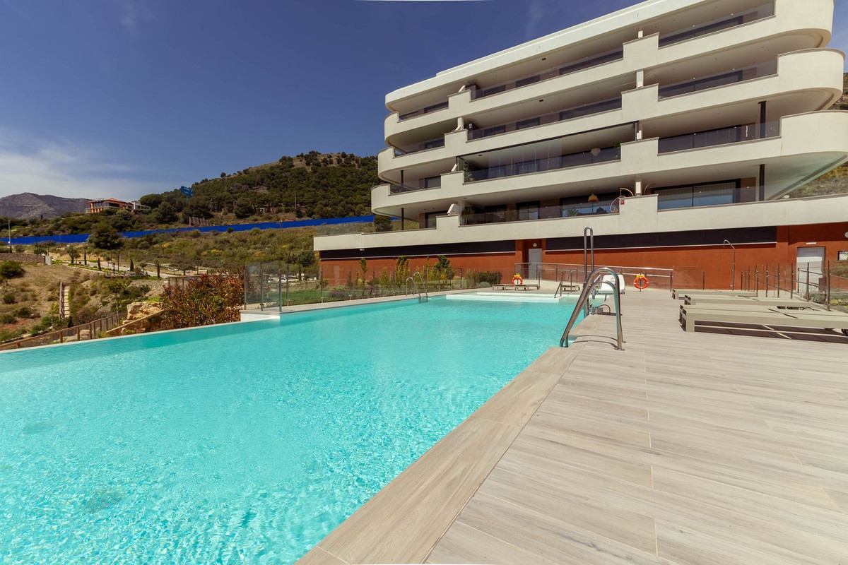 Appartement te koop in Fuengirola | 3 slaapkamers H5373718