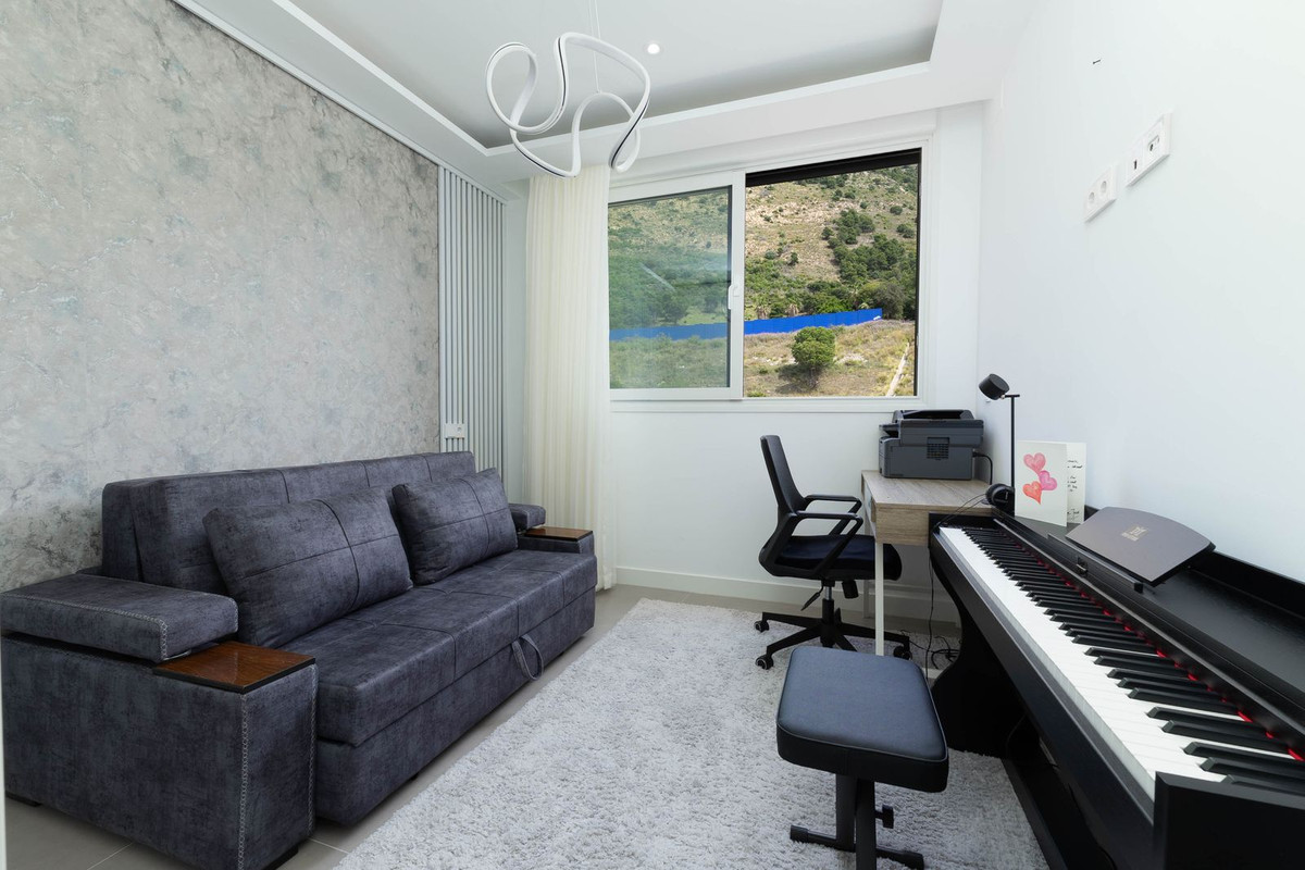 Appartement te koop in Fuengirola | 3 slaapkamers H5373718