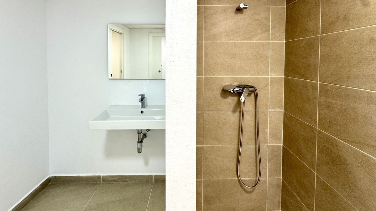 Appartement te koop in Fuengirola | 3 slaapkamers H5373973