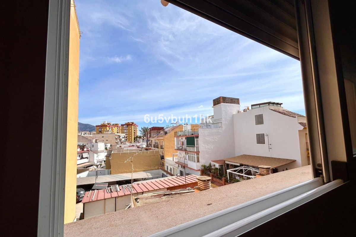 Appartement te koop in Fuengirola | 2 slaapkamers H5375761