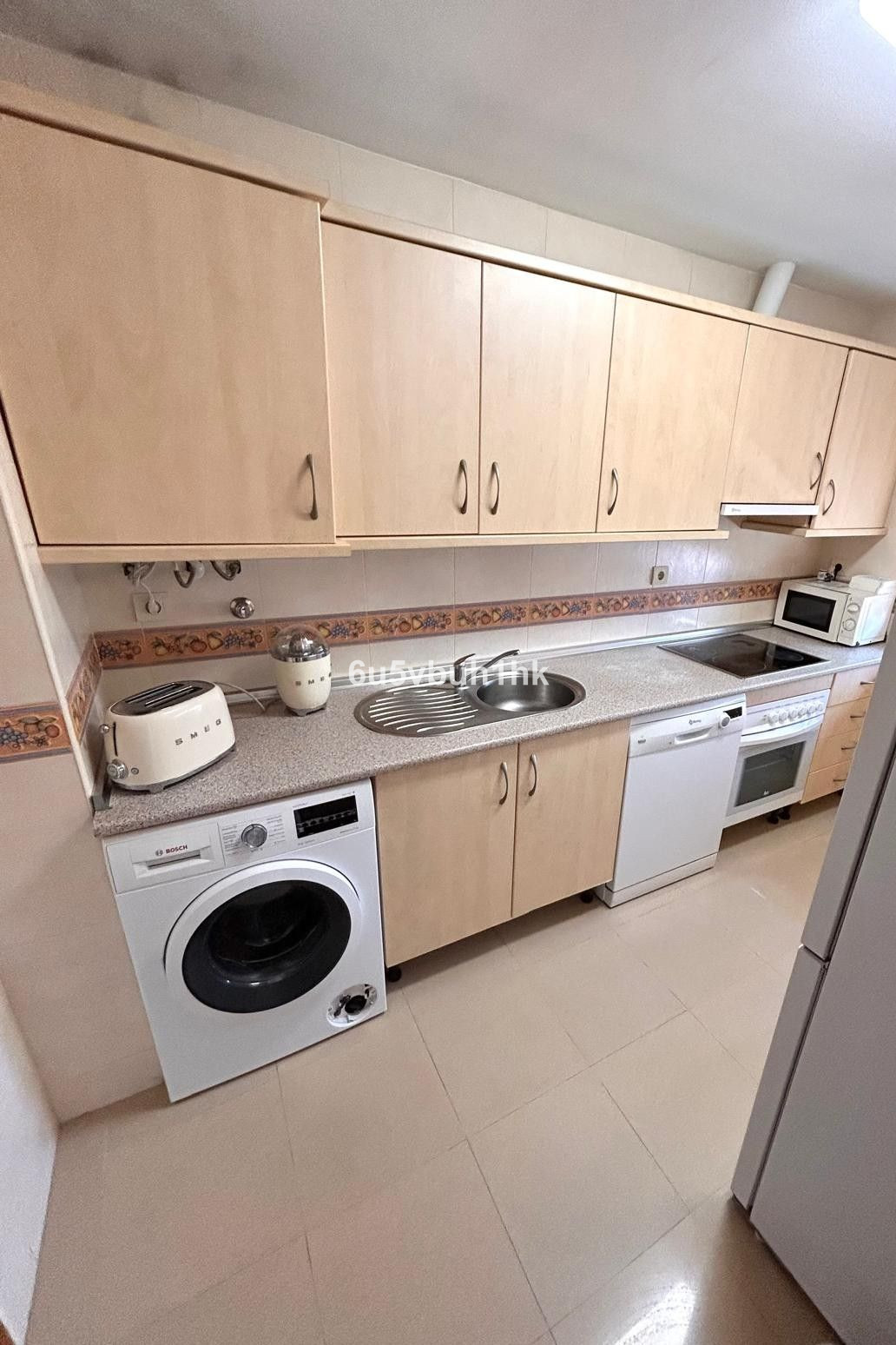 Appartement te koop in Fuengirola | 2 slaapkamers H5375761
