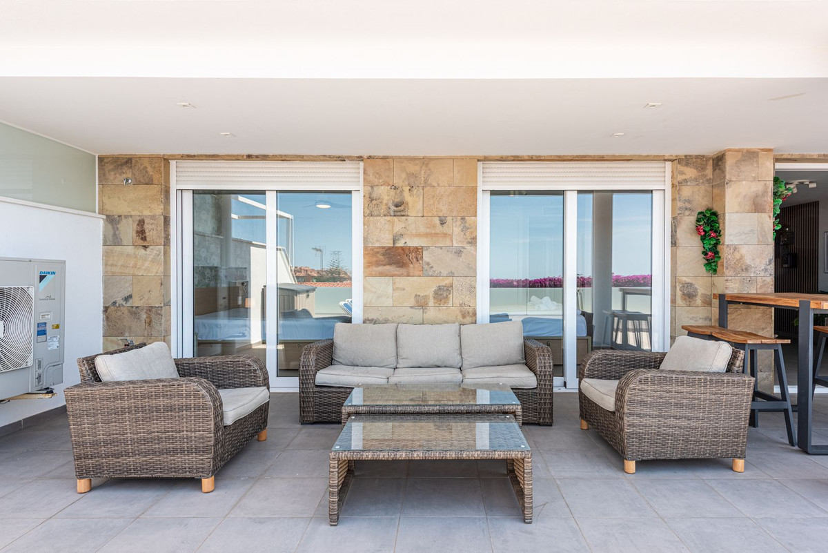 Appartement te koop in Fuengirola | 3 slaapkamers H5375797