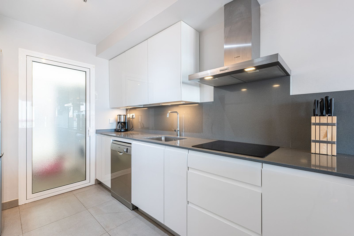 Appartement te koop in Fuengirola | 3 slaapkamers H5375797