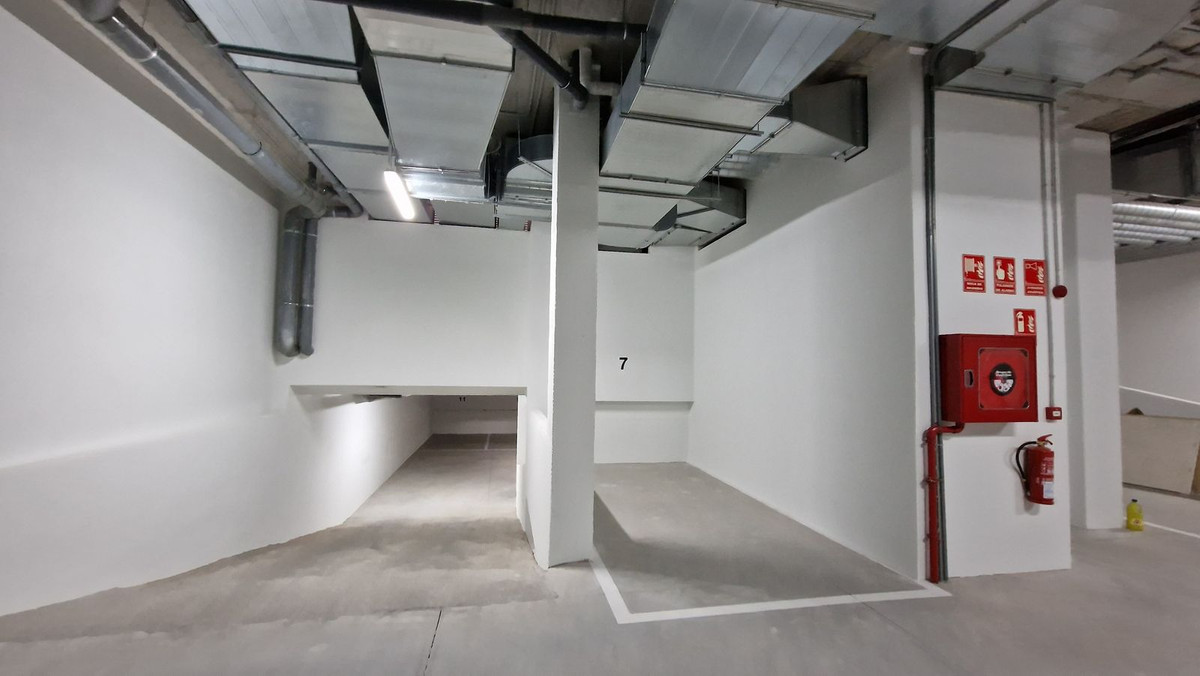 Appartement te koop in Fuengirola | 2 slaapkamers H5375905