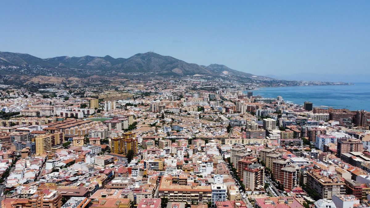 Appartement te koop in Fuengirola | 2 slaapkamers H5375905