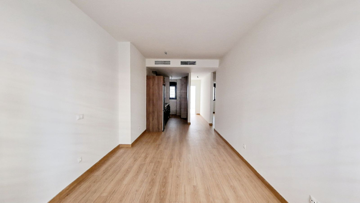 Appartement te koop in Fuengirola | 2 slaapkamers H5375905