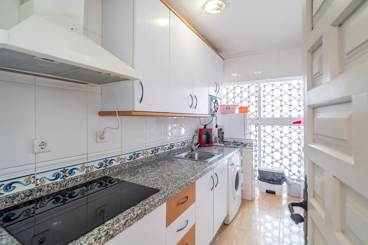 Appartement te koop in Fuengirola | 2 slaapkamers H5375950
