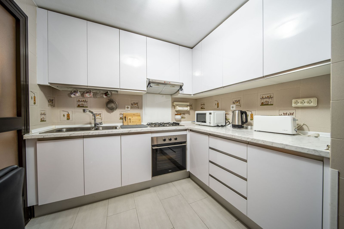 Appartement te koop in Fuengirola | 3 slaapkamers H5378356