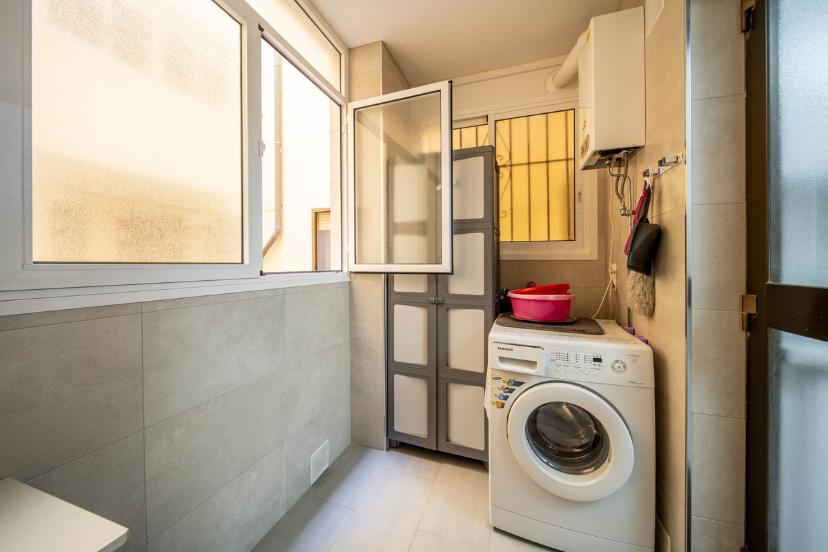 Appartement te koop in Fuengirola | 3 slaapkamers H5378356