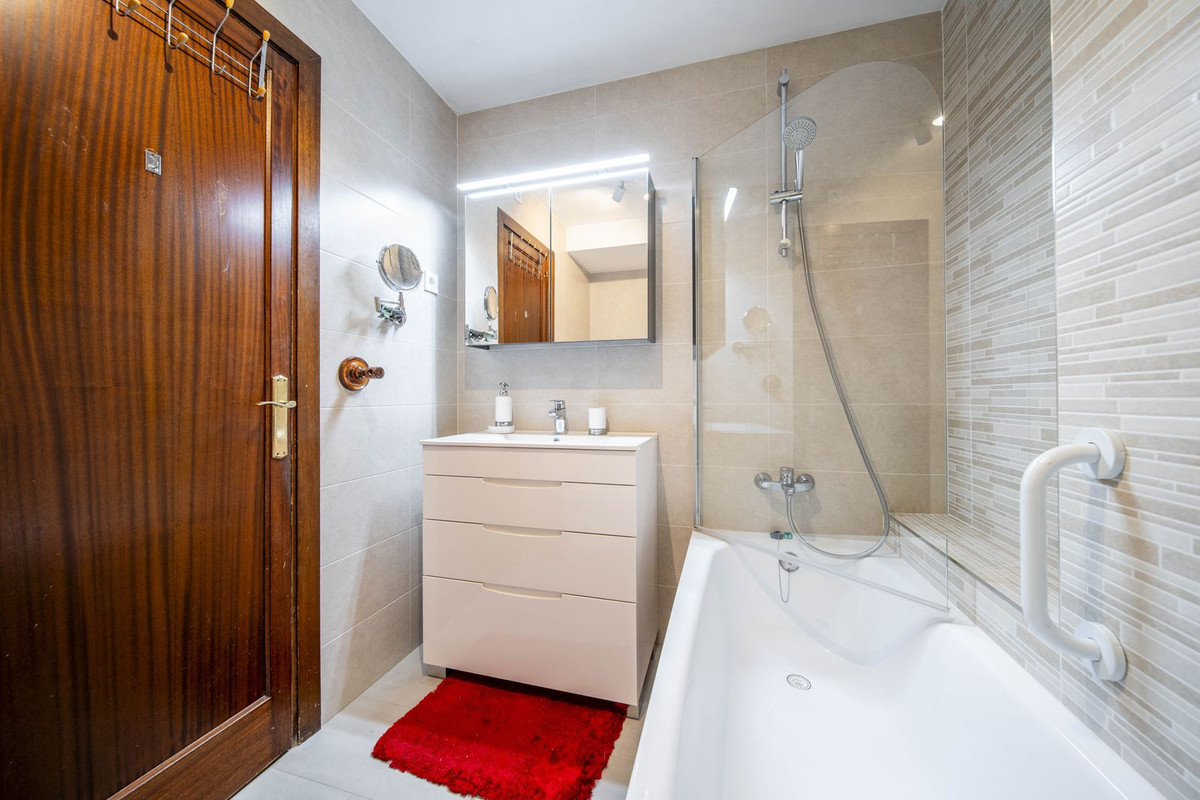 Appartement te koop in Fuengirola | 3 slaapkamers H5378356