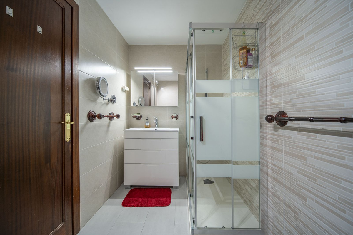 Appartement te koop in Fuengirola | 3 slaapkamers H5378356