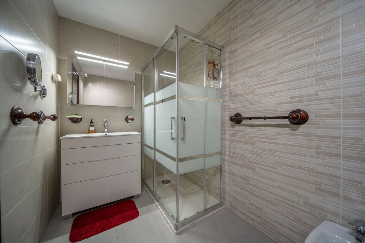 Appartement te koop in Fuengirola | 3 slaapkamers H5378356