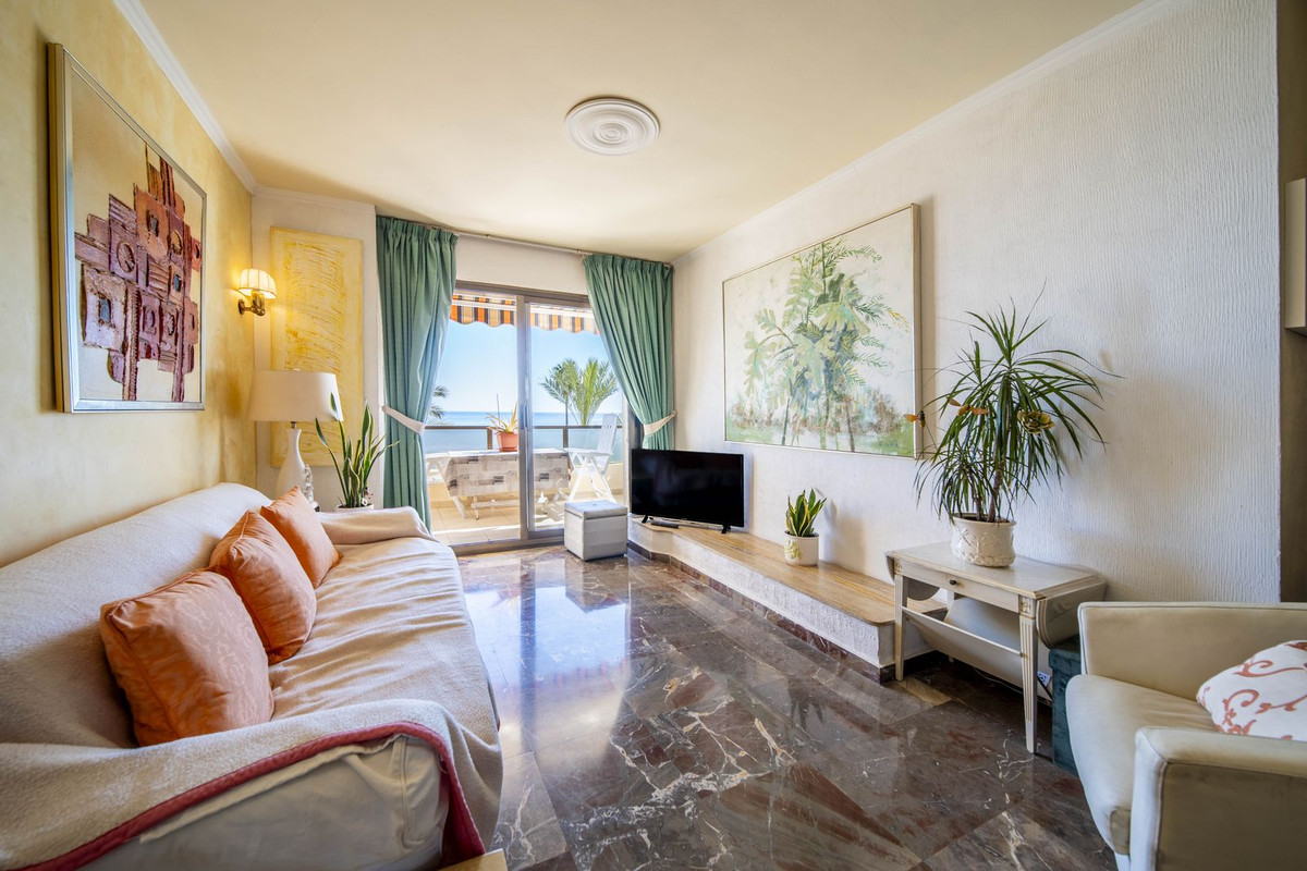 Appartement te koop in Fuengirola | 3 slaapkamers H5378356