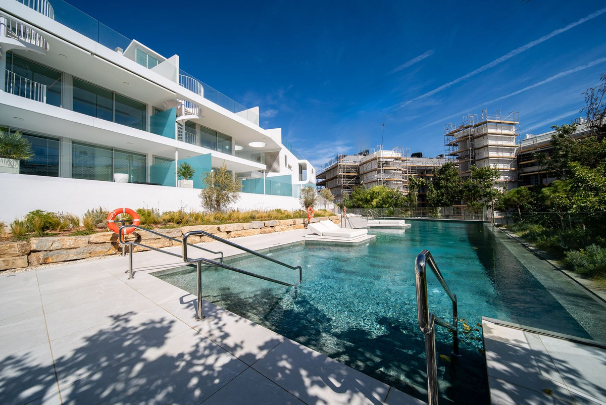 Appartement te koop in Fuengirola | 2 slaapkamers H5378503