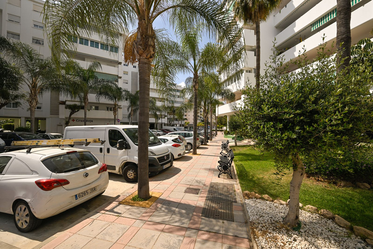 Appartement te koop in Fuengirola | 4 slaapkamers H5379088