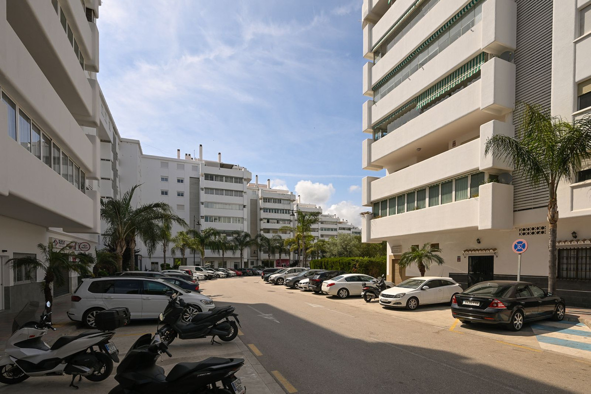 Appartement te koop in Fuengirola | 4 slaapkamers H5379088