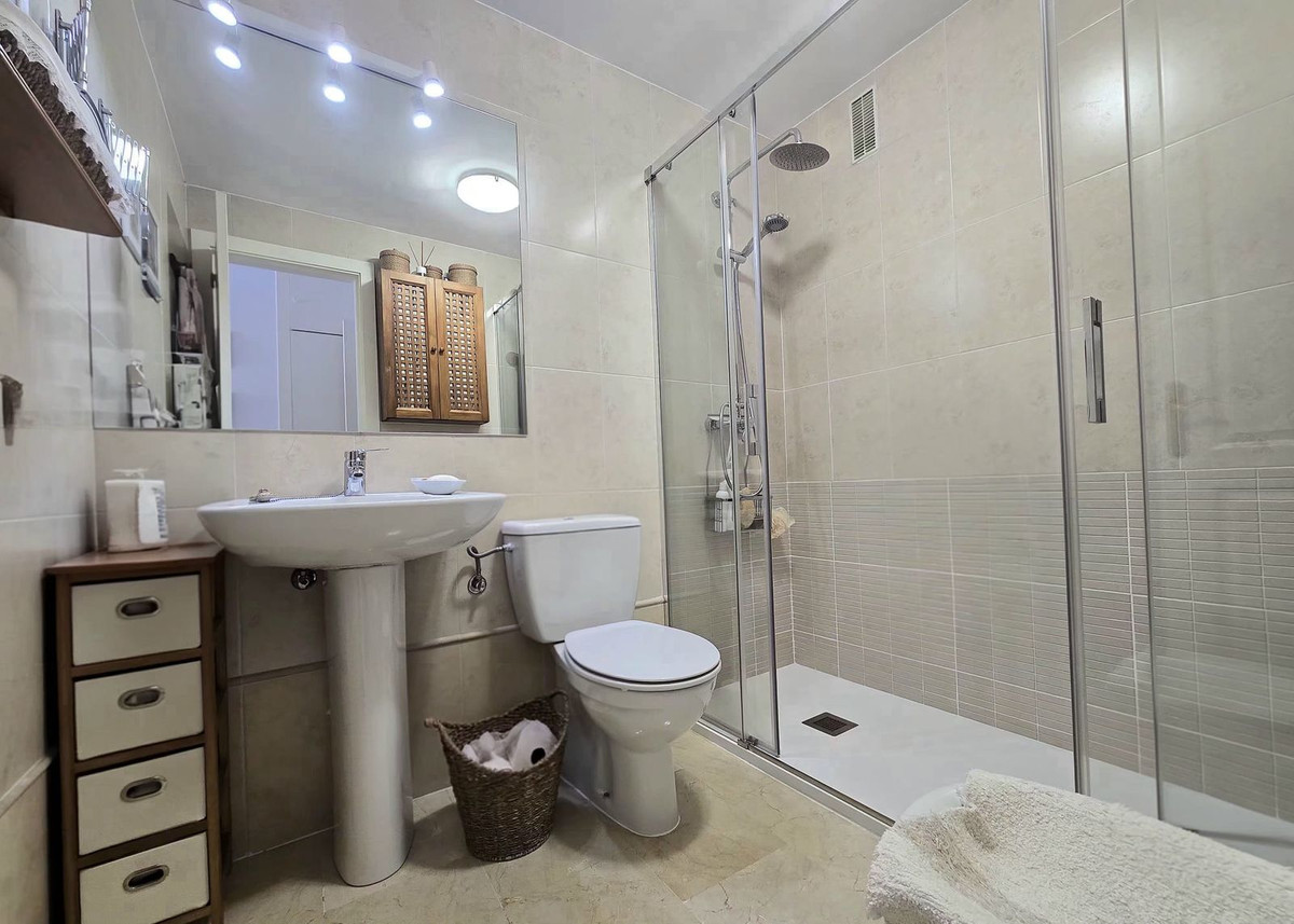Appartement te koop in Fuengirola | 3 slaapkamers H5379145