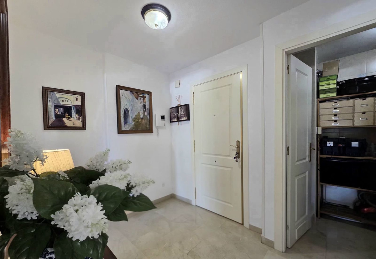 Appartement te koop in Fuengirola | 3 slaapkamers H5379145