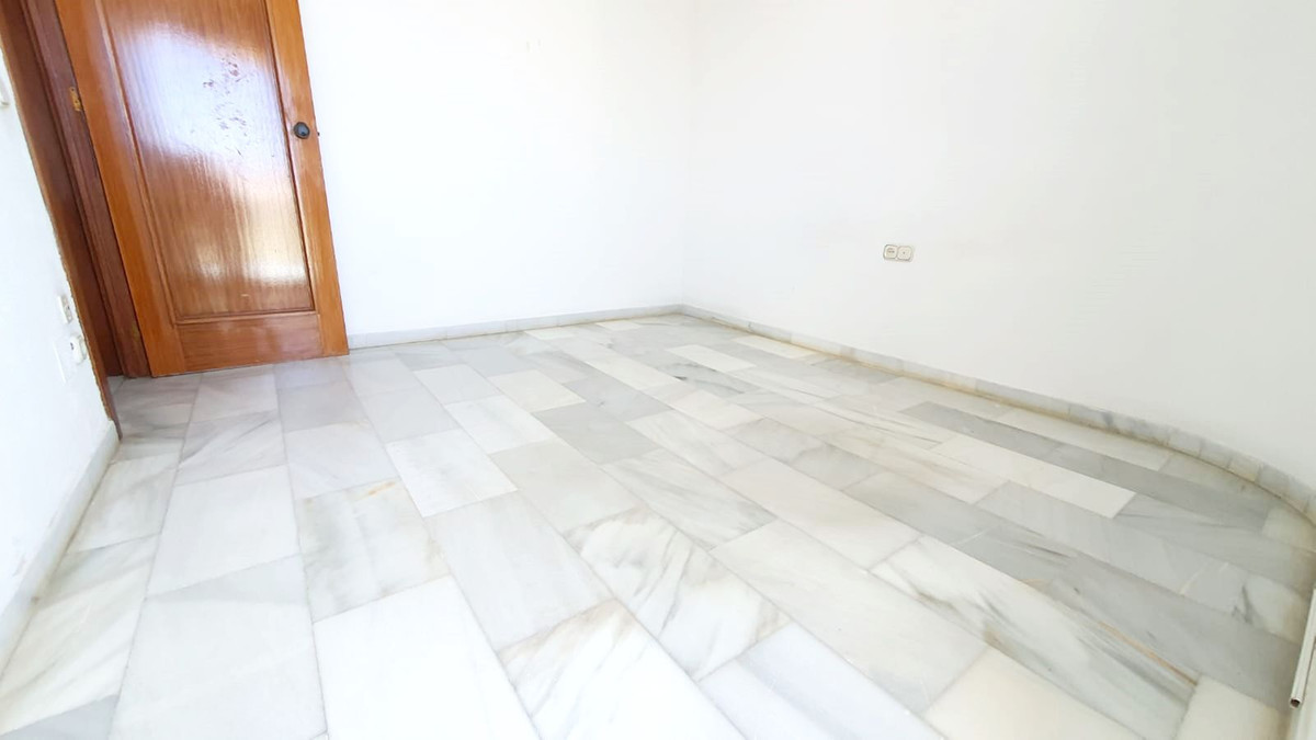 Appartement te koop in Fuengirola | 3 slaapkamers H5380912