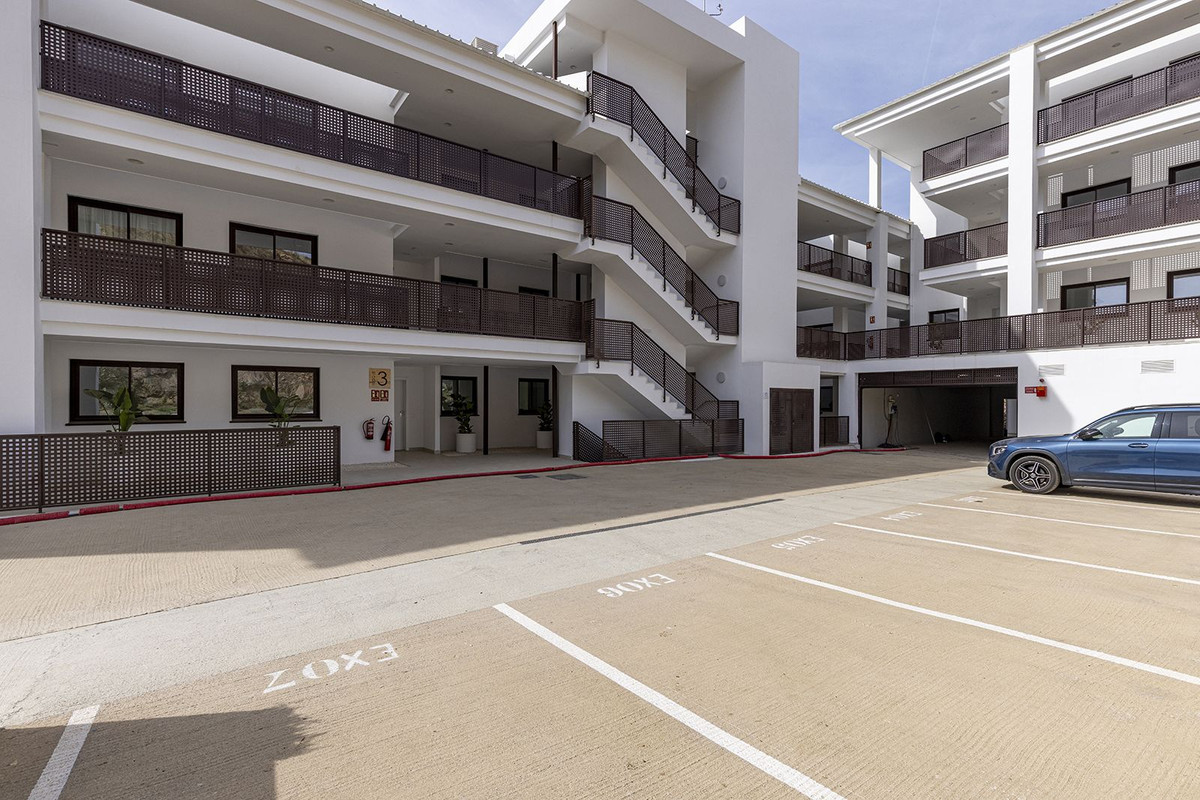 Appartement te koop in Fuengirola | 2 slaapkamers H5381791