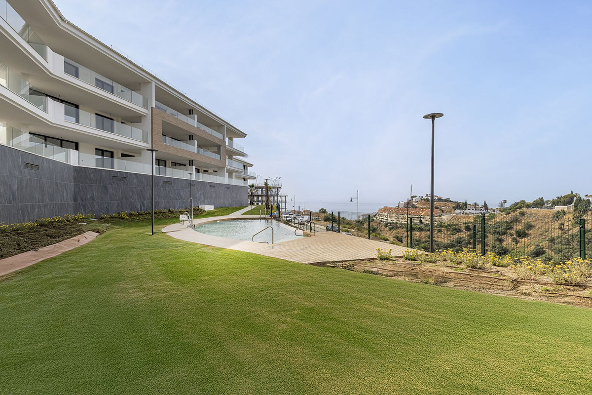 Appartement te koop in Fuengirola | 2 slaapkamers H5381791