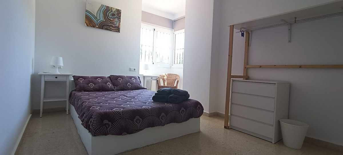 Appartement te koop in Fuengirola | 4 slaapkamers H5381848