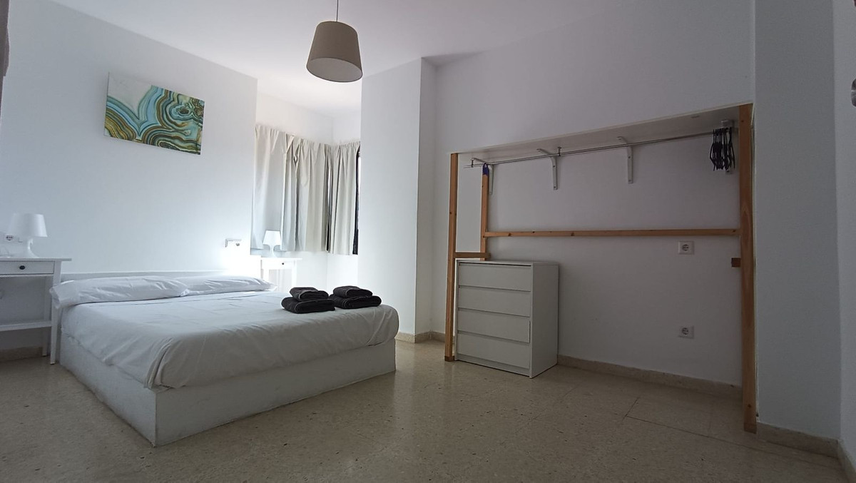 Appartement te koop in Fuengirola | 4 slaapkamers H5381848