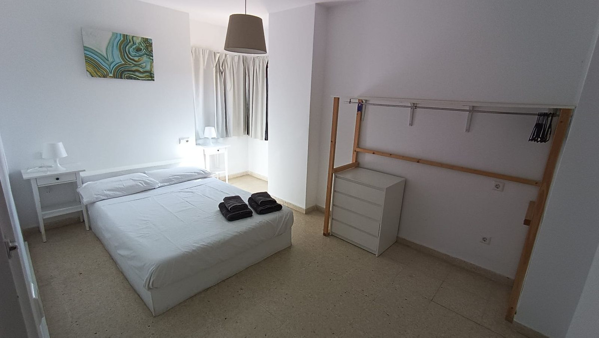 Appartement te koop in Fuengirola | 4 slaapkamers H5381848