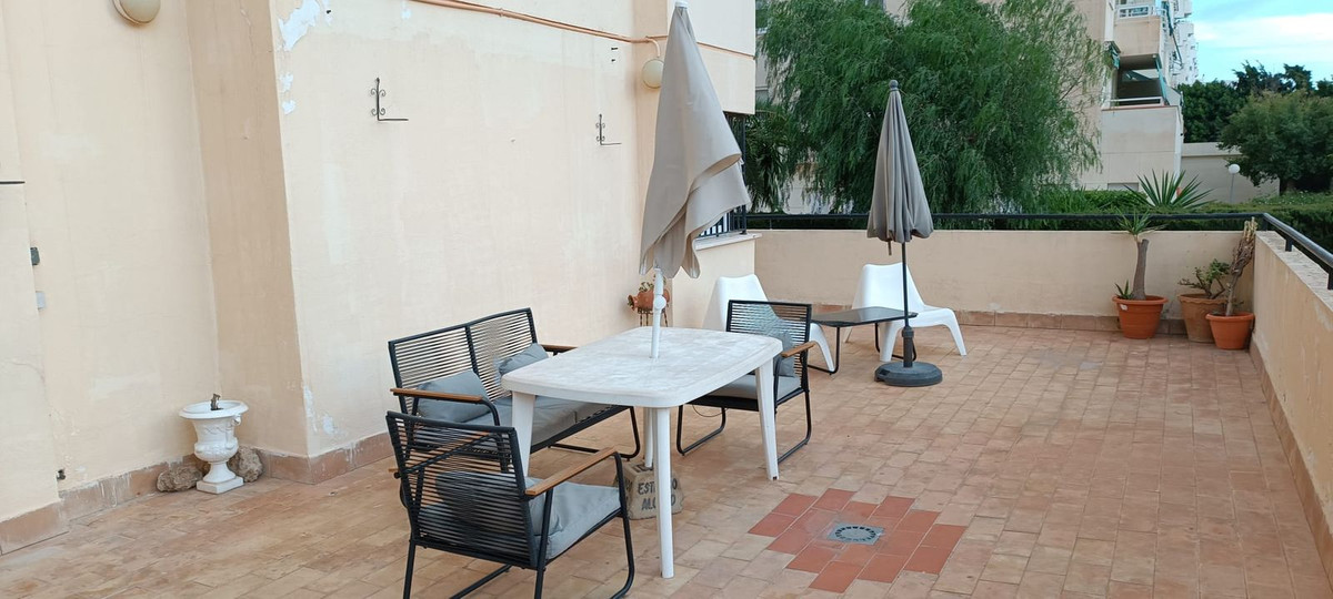 Appartement te koop in Fuengirola | 4 slaapkamers H5381848